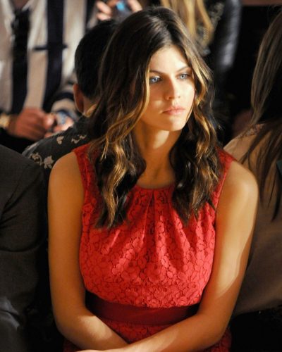 Alexandra Daddario photo image 3