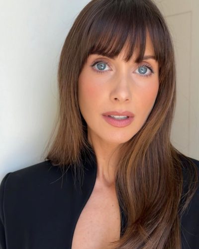 Alison Brie photo image 4