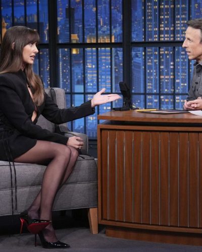Alison Brie photo image 6
