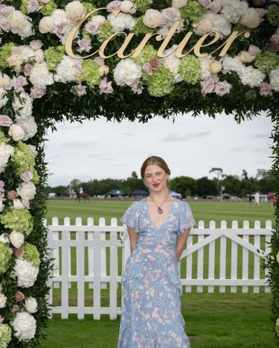 Anais Gallagher photo image 3