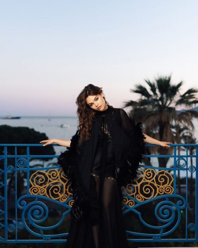 Ariana Greenblatt photo image 3