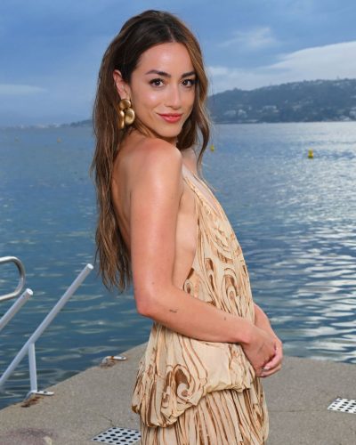 Chloe Bennet photo image 3