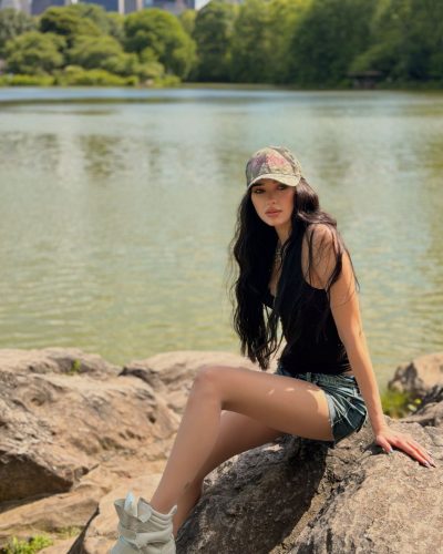 Daria Zaritskaya Enjoys A Sunny Day By The Water In June 2026