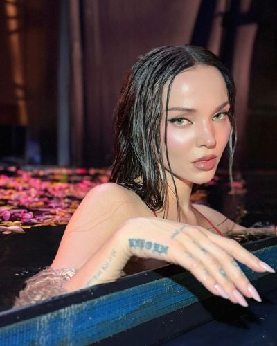 Dove Cameron Shares Striking Moments From Her Latest Instagram Shoot 2026
