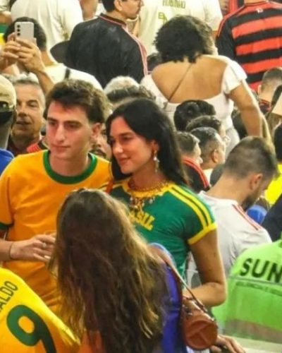 Dua Lipa photo image 2