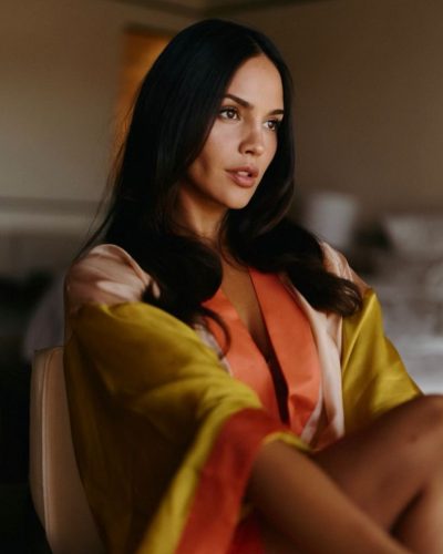 Eiza Gonzalez photo image 4