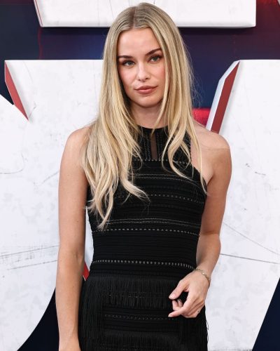 Elle Chapman at Scary Movie Premiere image 2