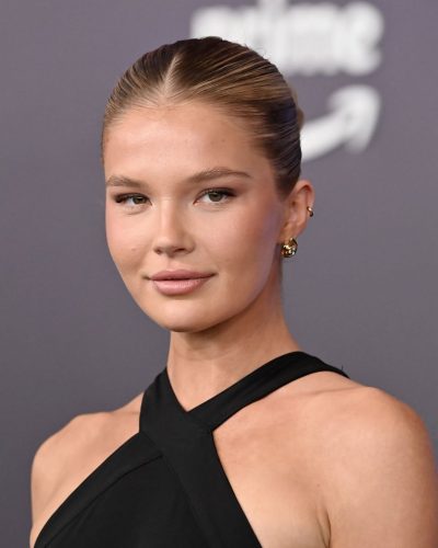 Ellie Thumann at ACM Awards image 6
