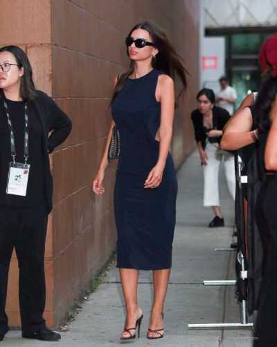 Emily Ratajkowski at Tribeca Film Festival Premiere image 4