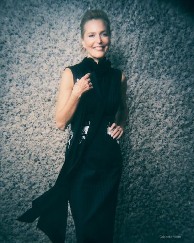 Gillian Anderson photo image 2