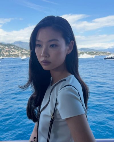 Hoyeon Jung photo image 4