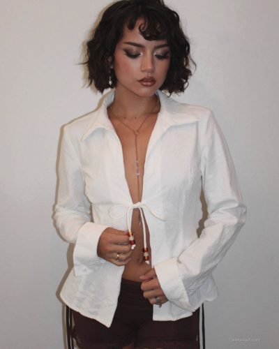 Isabela Merced photo