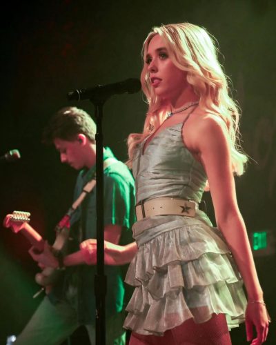 Jenna Davis Dazzles In Ruffled Silver Dress At June 2026 Concert