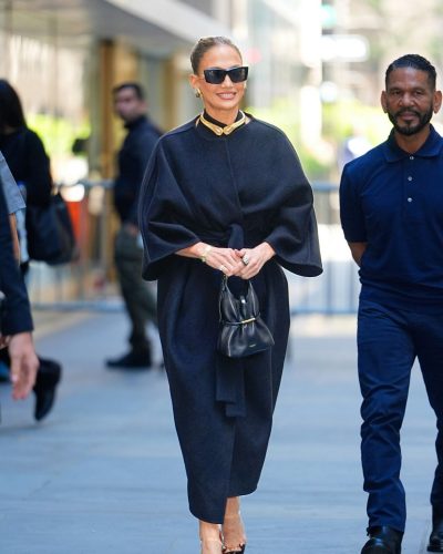 Jennifer Lopez photo image 2