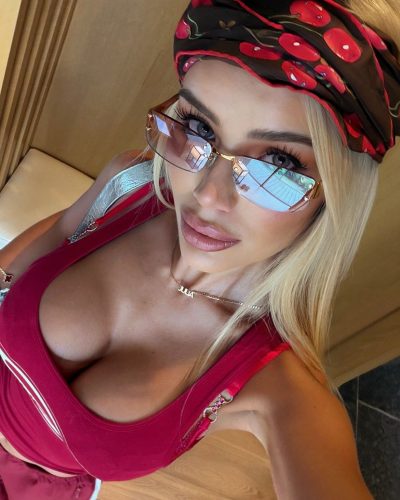 Julia Cavanagh Shares Vibrant Moments On Instagram In June 2026