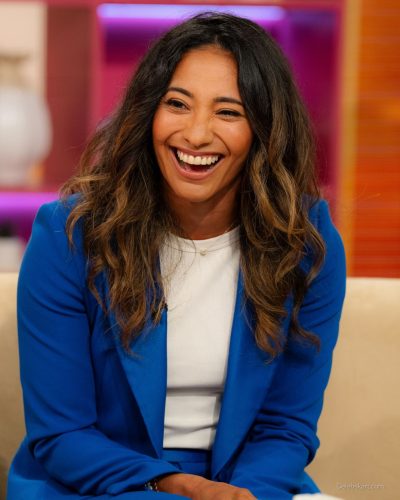 Karen Hauer photo image 3