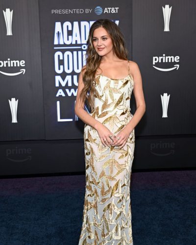 Kelsea Ballerini Dazzles In Gold At The 2026 ACM Awards