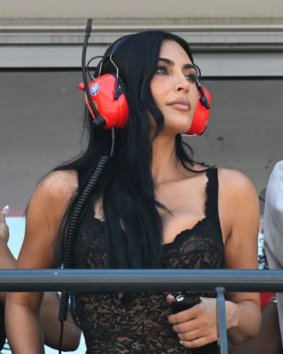 Kim Kardashian photo image 6