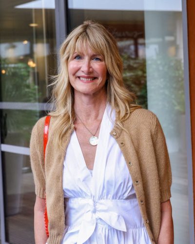 Laura Dern photo image 3
