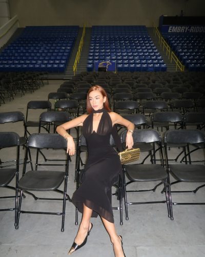 Luana Barron photo image 5