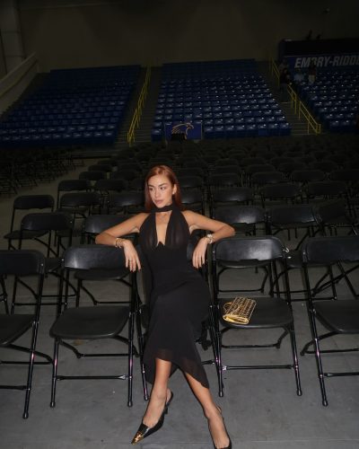 Luana Barron photo image 6