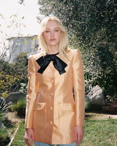 Maika Monroe photo image 4