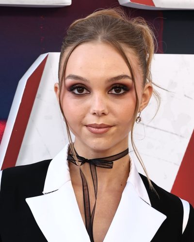 Savannah Lee Nassif at Scary Movie Premiere image 2
