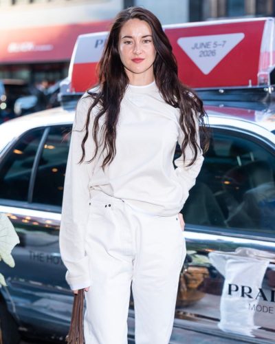 Shailene Woodley photo image 3