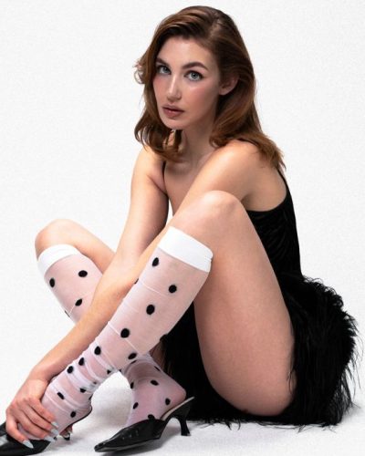 Sophie Nelisse photo image 2