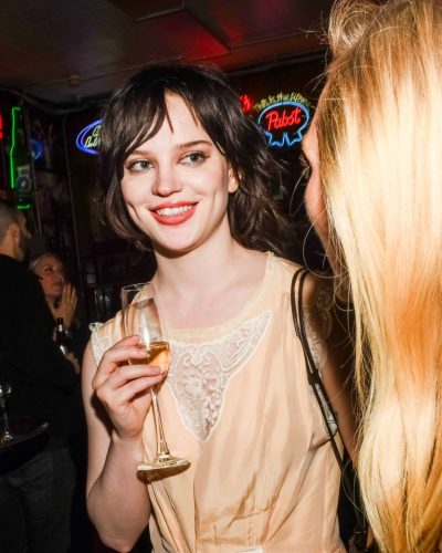 Sophie Thatcher photo