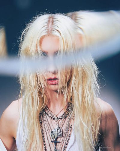 Taylor Momsen photo image 4