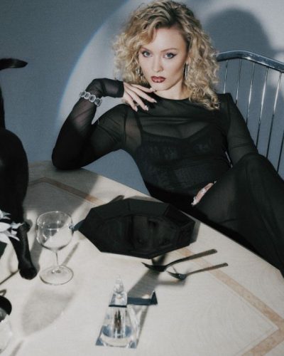 Zara Larsson photo image 4