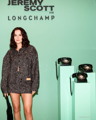 Zoey Deutch photo image 5