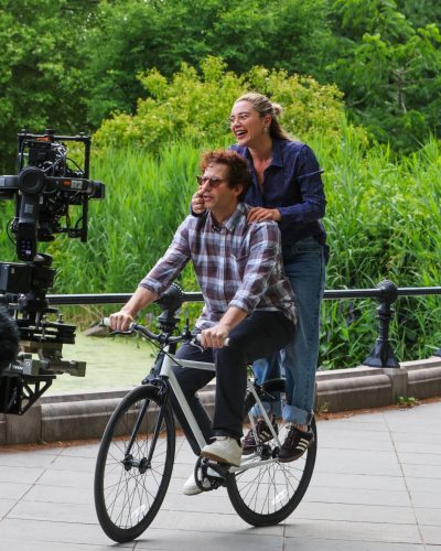 Florence Pugh Filming 426 Years in New York City June 2026 - Photo 5