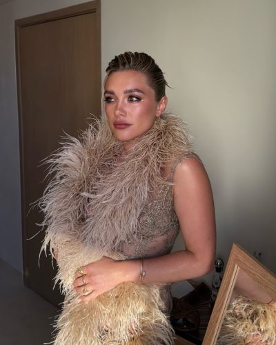 Florence Pugh photo