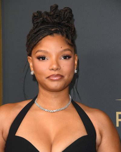 Halle Bailey photo image 5