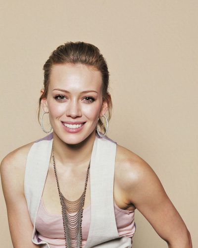 Hilary Duff photo image 6