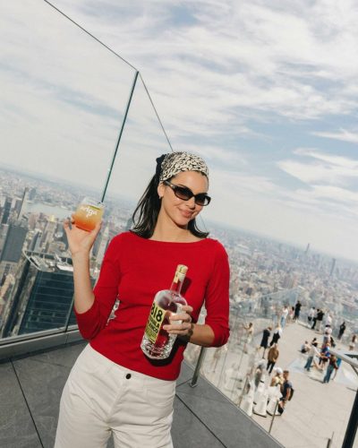 Kendall Jenner Showcases 818 Tequila in New York June 2026 - Photo 2