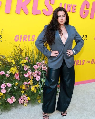 LAuren Jaregui at the Premiere of Girls Like Girls in Universal City June 2026 - Photo 3