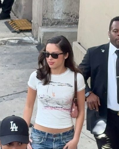 Olivia Rodrigo Arrives for Taping of Jimmy Kimmel Live in Los Angeles 2026