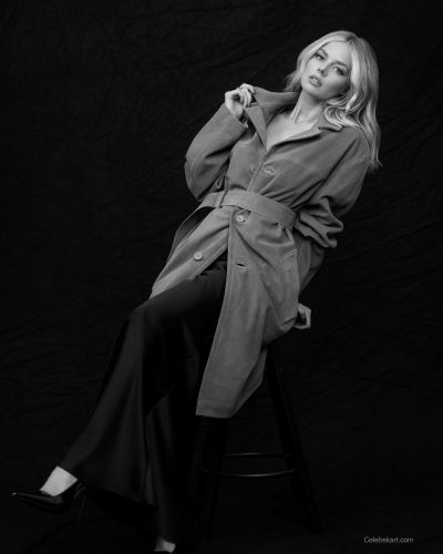 Samara Weaving for the June 2026 Issue of Nineteen92 Magazine - Photo 4