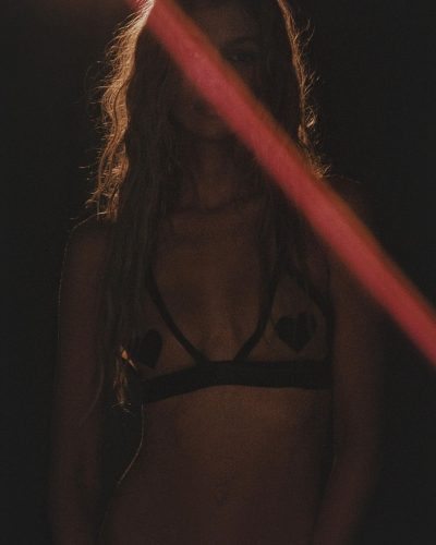 Stella Maxwell - Instagram Pictures from June 2026 - Photo 5