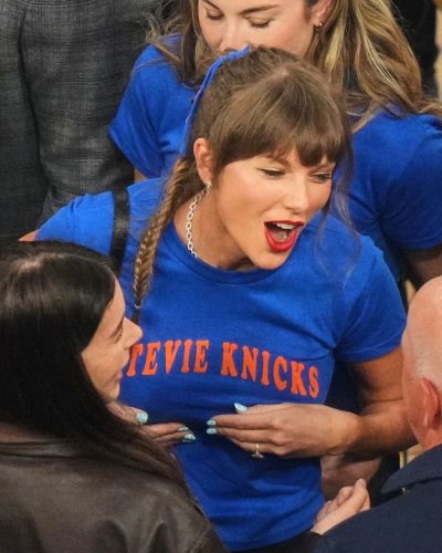 Taylor Swift at San Antonio Spurs vs New York Knicks Game June 2026 - Photo 3