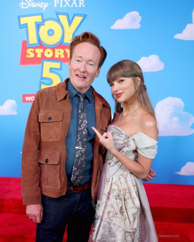 Taylor Swift at the World Premiere of Toy Story 5 in La June 2026 - Photo 4