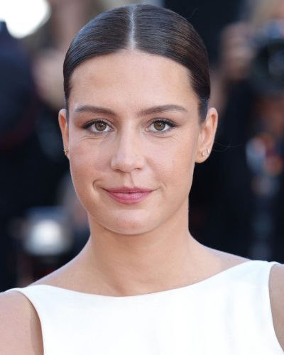 Adele Exarchopoulos at La Bataille De Gaulle Screening at Cannes 2026 - Photo 3