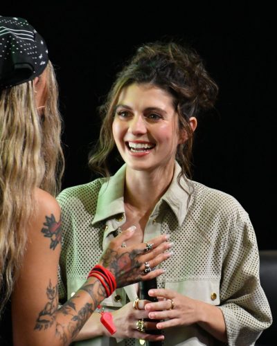 Emily Bader at Fifa X Netflix Couch Cup at Fanatics Fest in NYC July 2026 - Photo 6