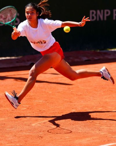Emma Raducanu at Training Session for French Open in Paris May 2026 - Photo 5