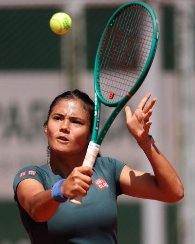 Emma Raducanu Practicing Ahead of French Open in Paris May 2026 - Photo 4