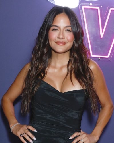 Erin Lim Rhodes at ES Cocktail Wars Competition Premiere in NYC 2026 - Photo 5