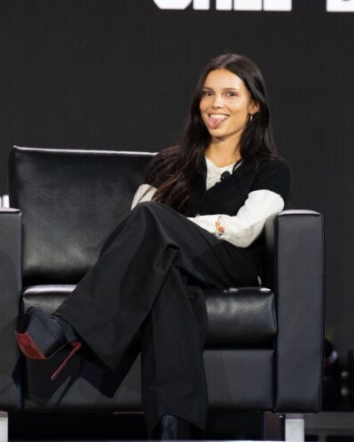 Inde Navarrette at Call of Duty Modern Warfare 4 Panel at Fanatics Fest July 2026 - Photo 4